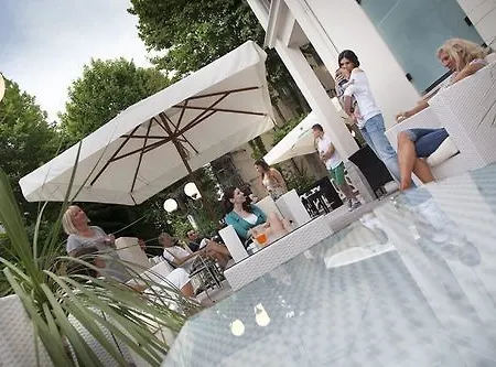 Bolognese Hotel