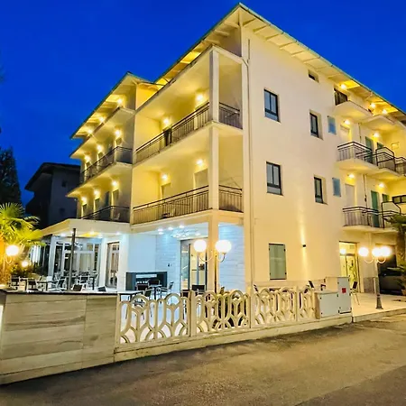 Bolognese Hotel